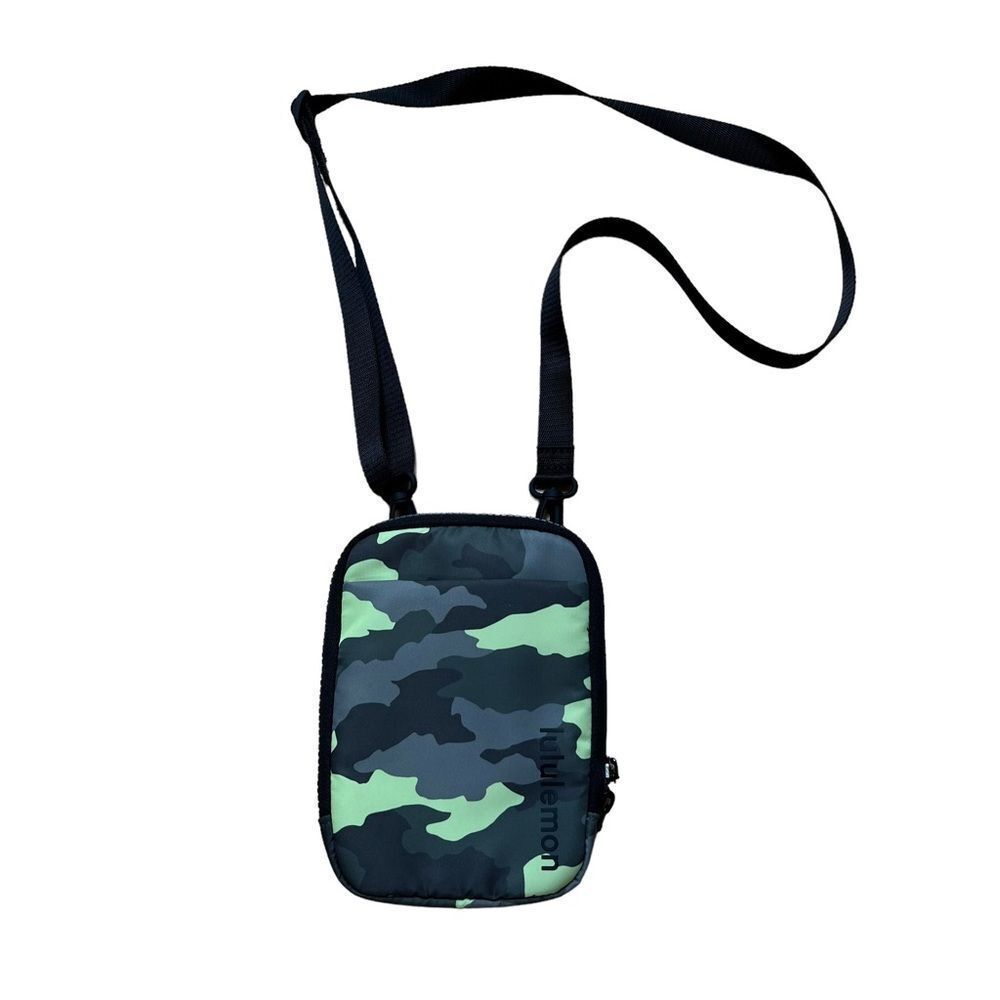 Lululemon Easy Access Crossbody Bag Green Camo